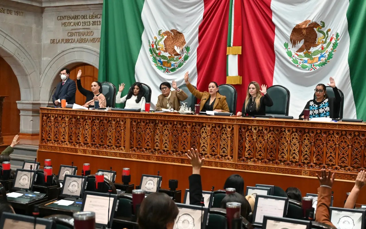 La Comisión de Límites Territoriales del Congreso del Edomex revisará las solicitudes para la creación de cuatro nuevos municipios. Foto: FB/ Congreso del Estado de México (Canva)