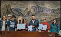 Gobierno de Santa Catarina firma acuerdo para construir Centro de Atención al Autismo Gobierno de Santa Catarina firma acuerdo para construir Centro de Atención al Autismo