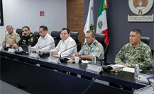 Gobernador Díaz Mena refuerza la vigilancia en Yucatán durante la temporada decembrina Gobernador Díaz Mena refuerza la vigilancia en Yucatán durante la temporada decembrina