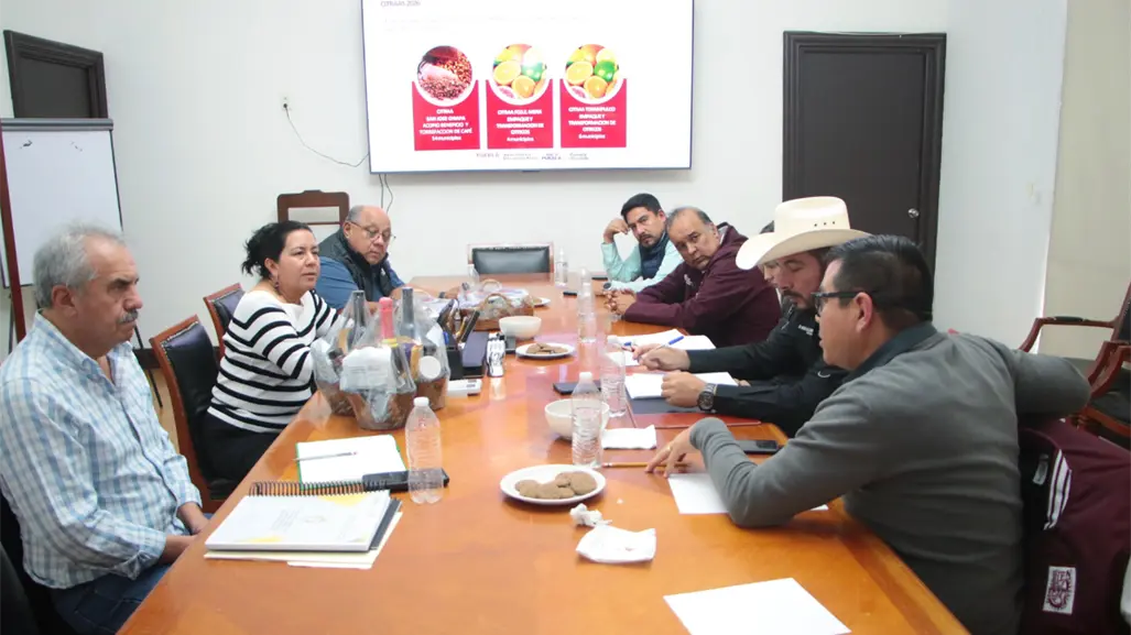 Tamaulipas y Puebla hacen alianza para impulsar productores de mezcal