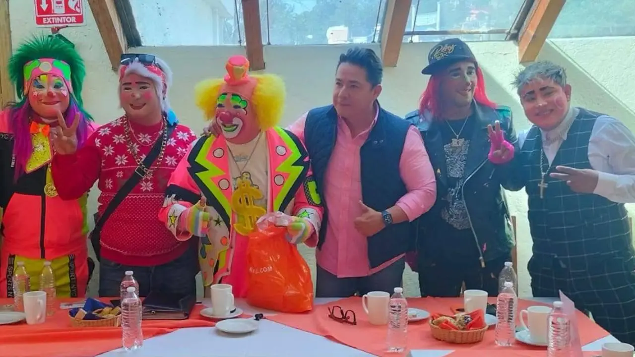 Parte de los artistas que se presentarán en Toluca para celebrar el Día del Payaso. Foto: Facebook @Sin Censura Estado de México