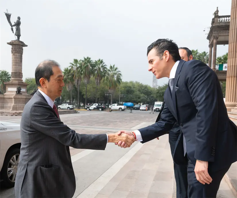 Reuniones con cónsules y representantes diplomáticos forman parte de la agenda internacional que impulsa la administración nuevoleonesa. Fotografía: Secretaría General de Gobierno