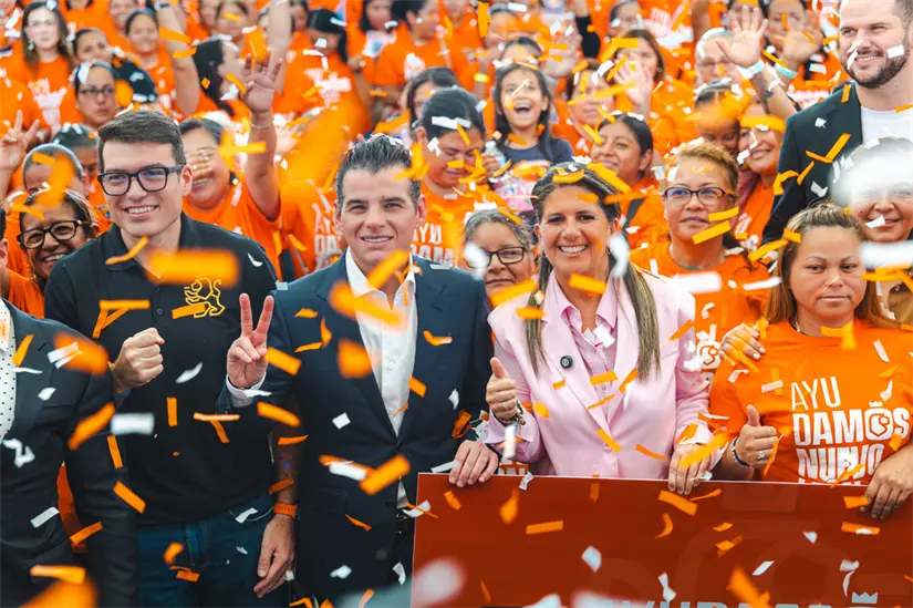 El secretario general de Gobierno durante la presentación del programa “Ayudamos a las Mujeres”, que incluye transporte público gratuito en horarios clave. Fotografía: Secretaría General de Gobierno