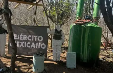 Aseguran laboratorio de droga sintética en Michoacán; decomisan 335 kg de metanfetamina