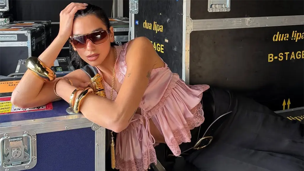 Dua Lipa interpretará canción de Selena Quintanilla en el cierre del Radical Optimism Tour en México