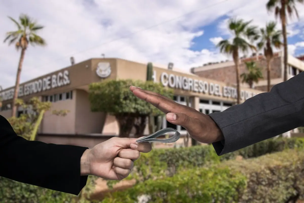 Foto: Congreso de Baja California Sur | Foto: Biblioteca Canva