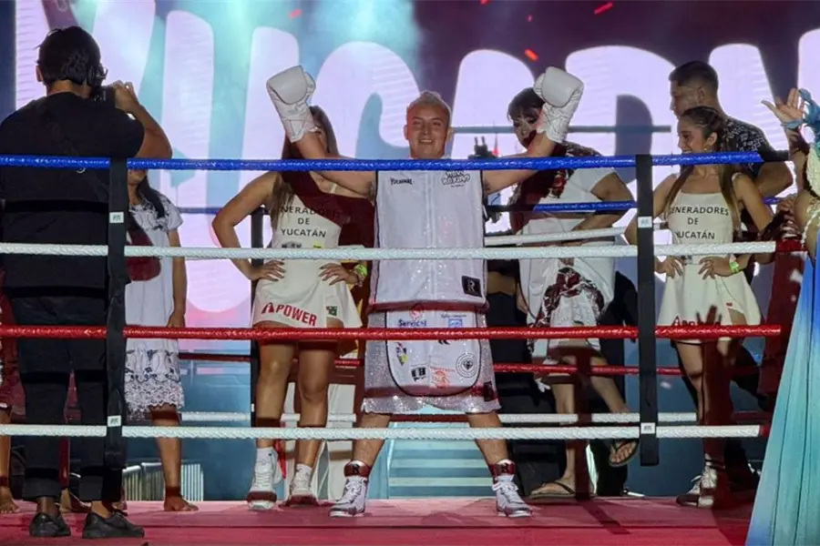 Yucarnal triunfa en La Madre de Todas las Batallas en el Poliforum Zamná