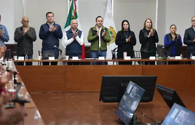 Manolo Jim&eacute;nez y colectivos de desaparecidos rinden homenaje a Blanca Mart&iacute;nez Bustos