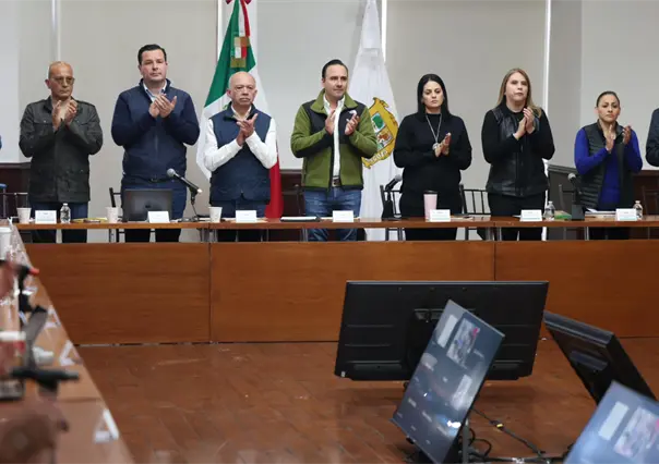 Manolo Jiménez y colectivos de desaparecidos rinden homenaje a Blanca Martínez Bustos