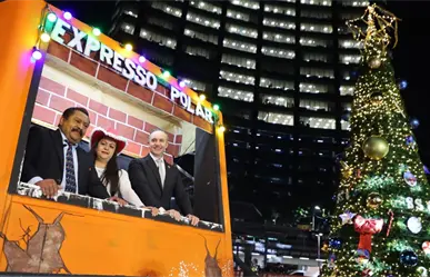 SSC y Metro CDMX instalan árbol gigante creado por presos del Reclusorio Oriente