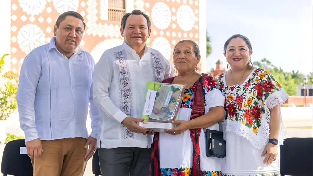 Parteras mayas de Yucatán tendrán apoyo económico a partir del 2026, anuncia Joaquín Díaz Mena
