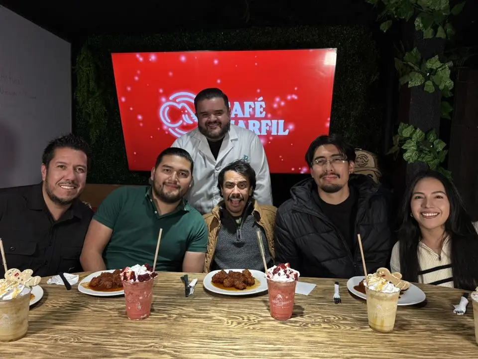 Rafa Carbajal no para y busca apoyos para La Posadita con esta divertida dinámica