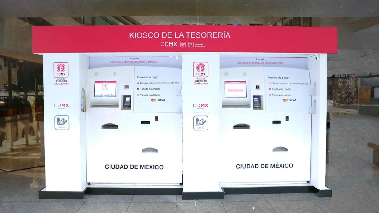 Autoridades buscan beneficiar a miles de capitalinos con la carga económica para el próximo año. Foto: Plaza de las estrellas | Canva