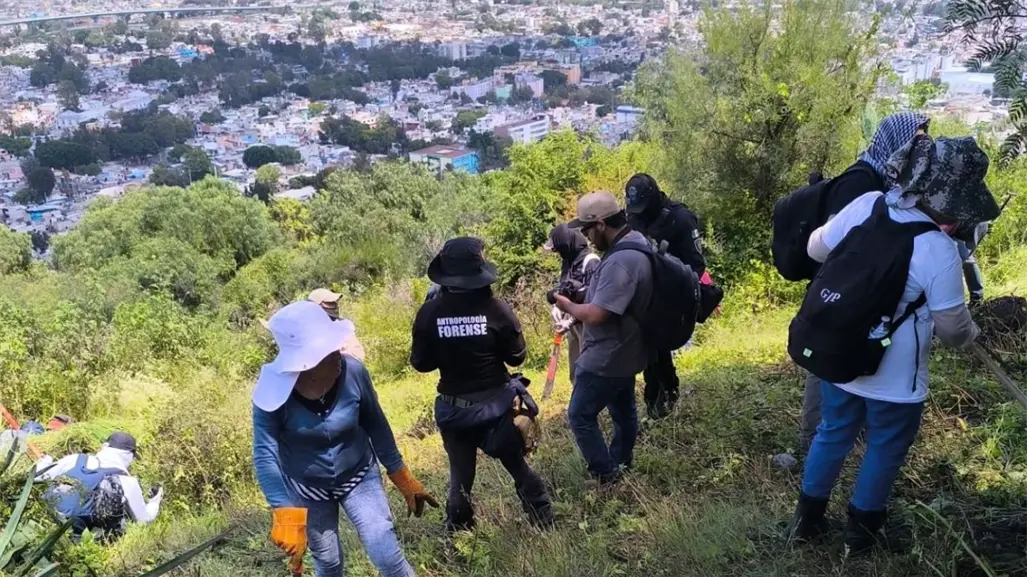Descubren restos humanos en Topilejo durante búsqueda de desaparecidos en el Ajusco, CDMX