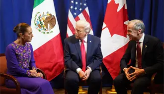 Comercio, tema central en plática de Donald Trump, Claudia Sheinbaum y Mark Carney durante sorteo