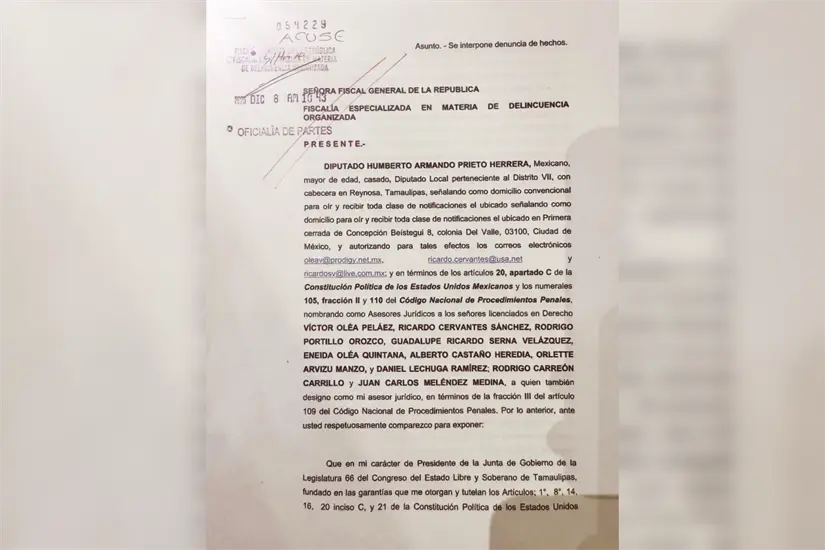 imagen recuadro Denuncia presentada ante la FGR en contra del exgobernador Francisco García Cabeza de Vaca. Foto: Carlos García