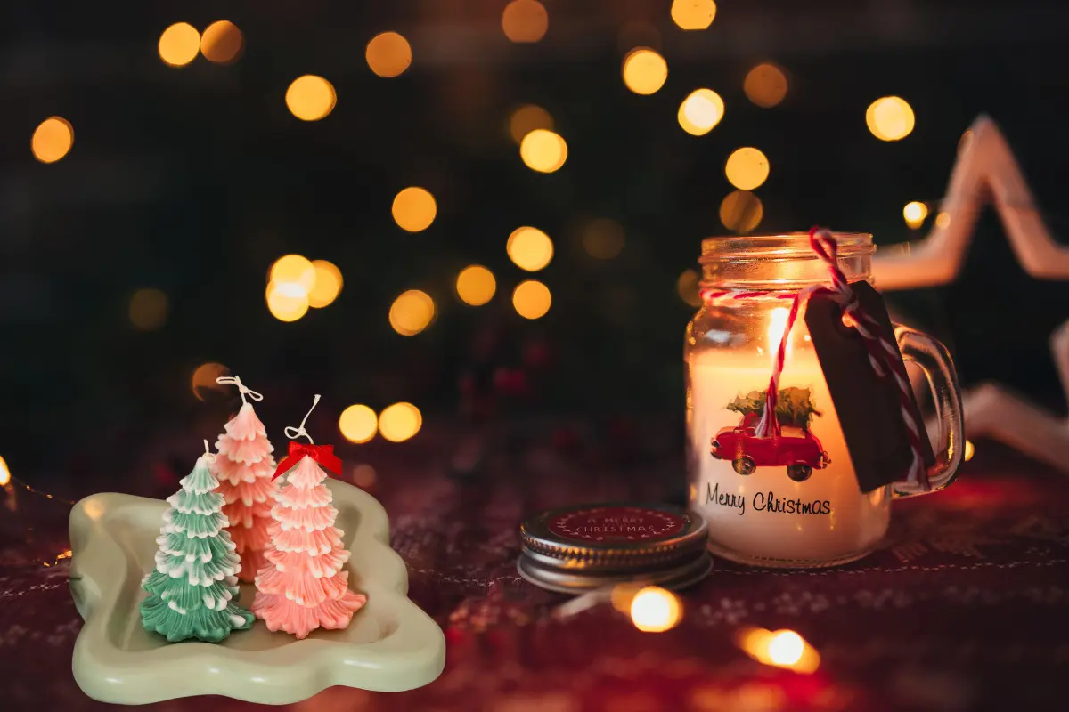DIY Navideño: Haz velas aromáticas para regalar a las personas que más quieres es fácil y económico. Foto: Canva