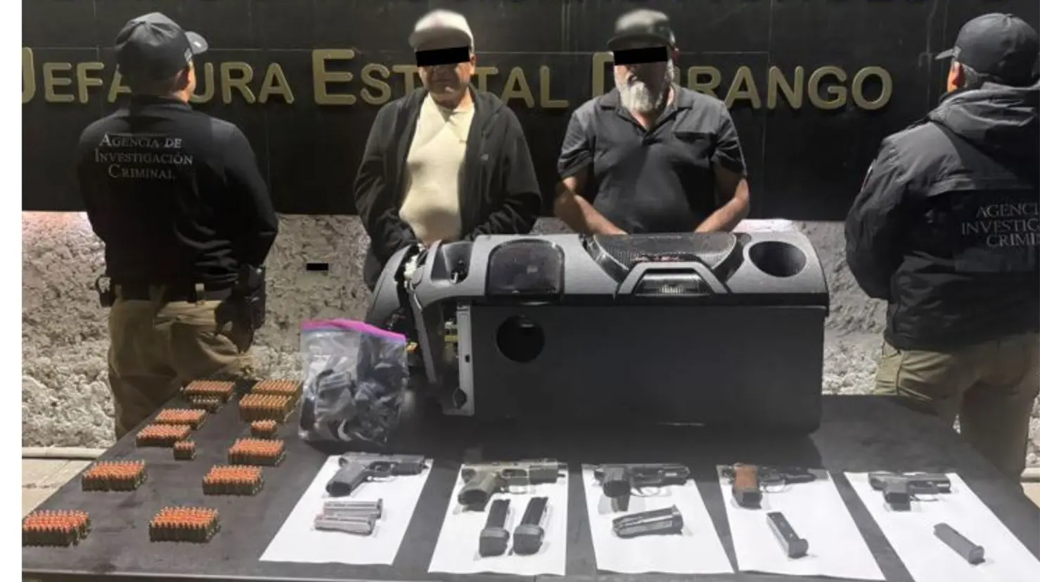 Autoridades detuvieron a dos personas por portar armas y cartuchos. Foto: Cortesía.
