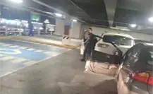 VIDEO | Caos vehicular por compras navideñas colapsa salidas de Galerías Monterrey VIDEO | Caos vehicular por compras navideñas colapsa salidas de Galerías Monterrey