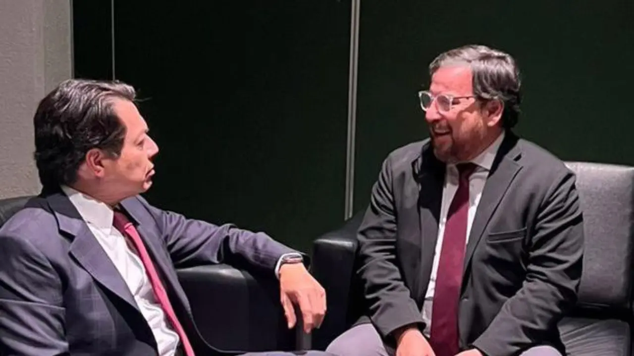 Miguel Ángel Valdez García gestiona más infraestructura educativa para Tamaulipas ante el secretario de Educación Pública, Mario Delgado Carrillo | Foto: FB SET