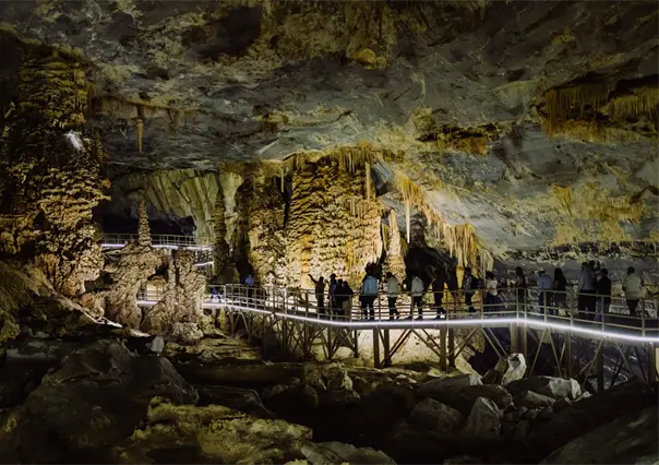 Grutas de Bustamante: la maravilla natural imperdible de Nuevo Le&oacute;n que debes visitar en 2026