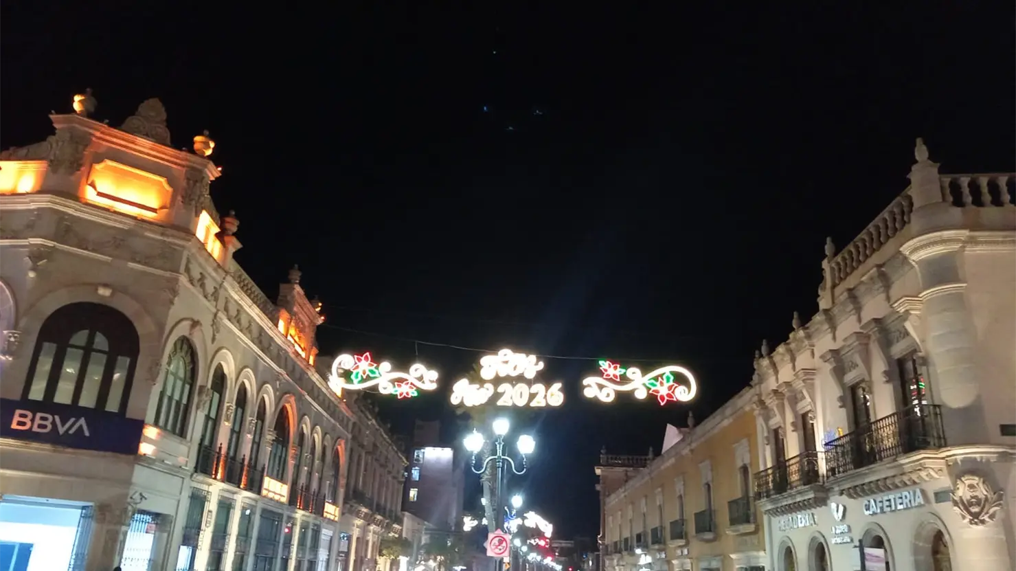 FOTOS | Encienden Alumbrado Navideño en el centro de Durango
