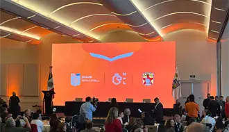 Nuevo León honra a personal de salud con hasta 55 años de servicio: Premios, bonos y testimonios