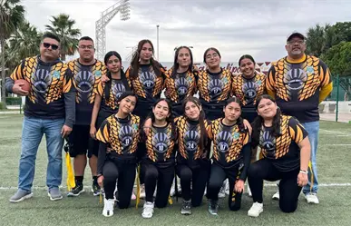 Las Águilas de la Secundaria General No. 1 regresan al fútbol americano tras diez años de pausa
