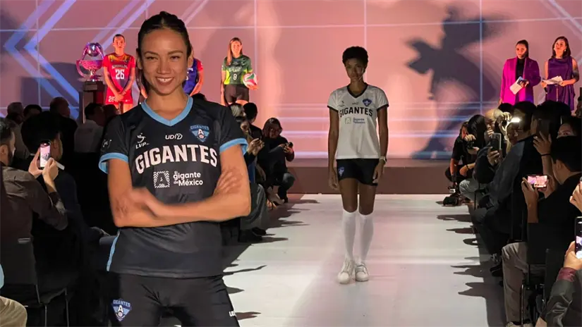 Liga profesional femenil en CDMX de voleibol | Iván Macías 