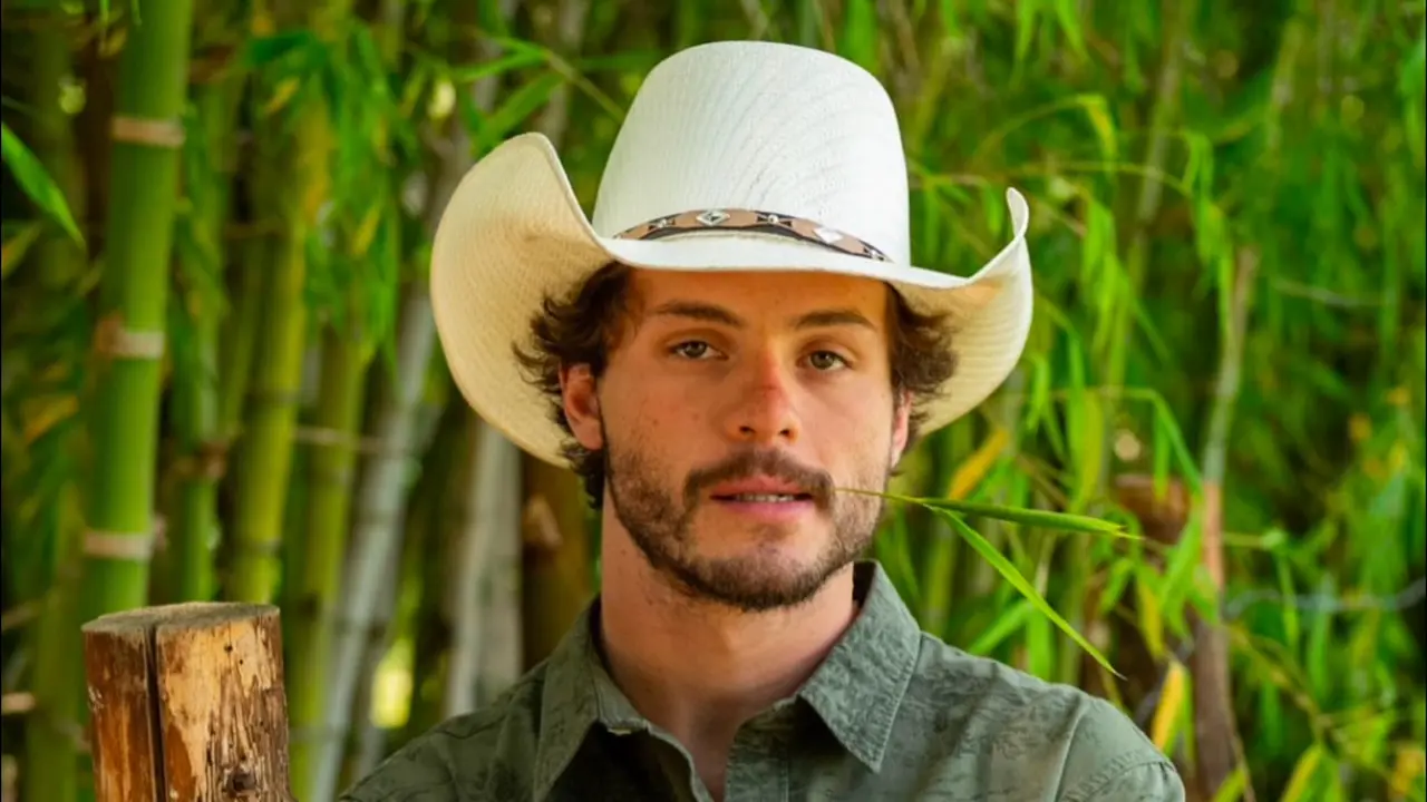 Graco, hijo de Sergio Sendel, además de actuar, es entrenador funcional certificado y profesor de MMA. Foto: IG Graco Sendel.