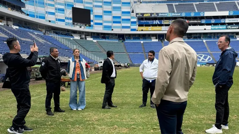 Directivos y entrenadores de Corea del Sur revisaron las instalaciones del Estadio Cuauhtémoc en Puebla/Foto: Gobierno de Puebla
