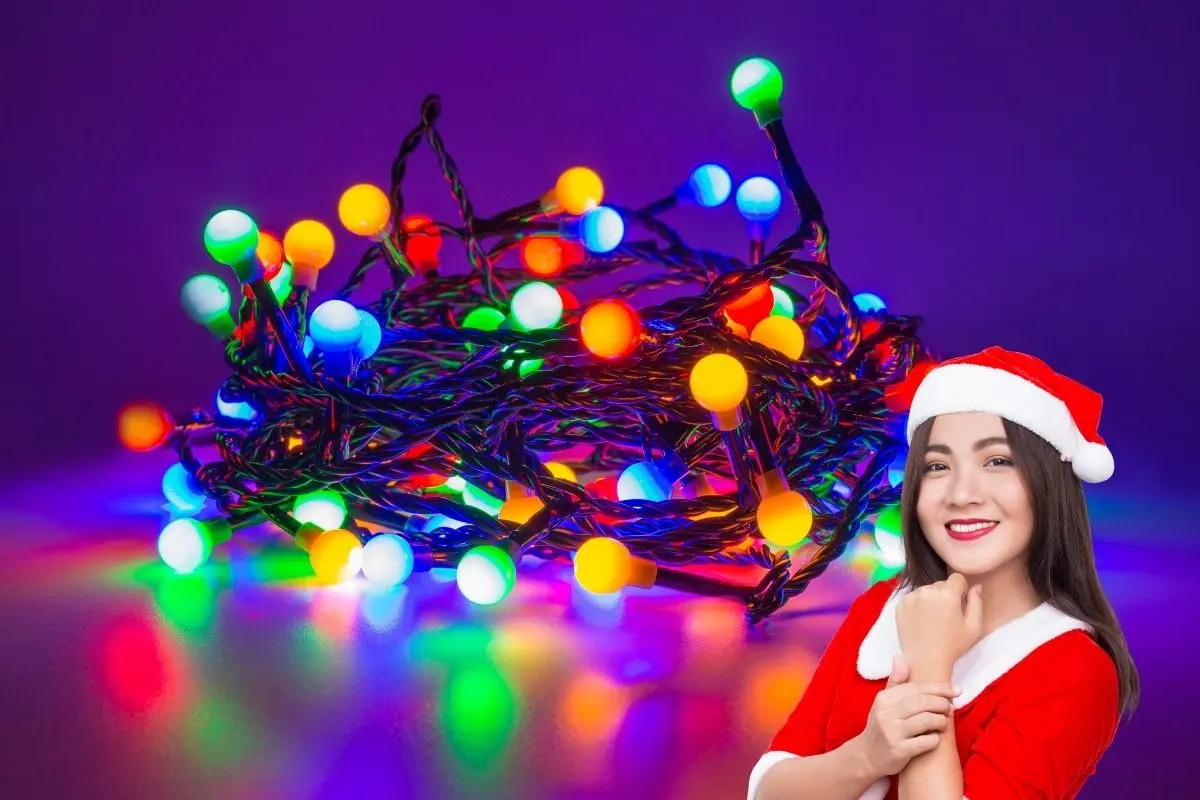 Al comprar las luces navideñas en la Feria del Pino 2025 es importante que estas tengan el sello de la Norma Oficial Mexicana (NOM) para evitar riesgos en el hogar. Foto: Canva