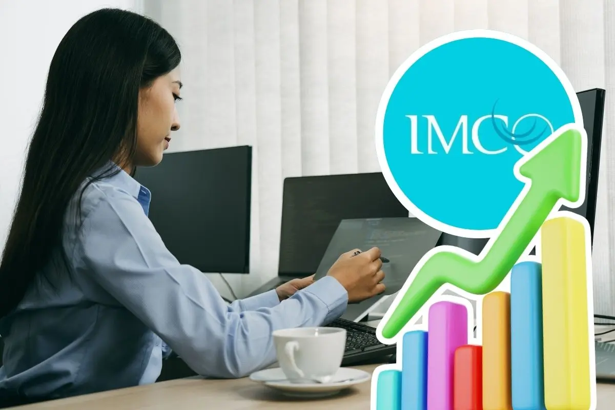 Mujer trabajando implicando el avance de condiciones laborales del análisis de IMCO en Coahuila / Foto: IMCO | Composición de Canva