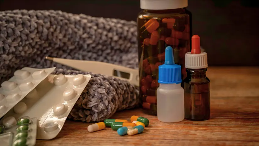 imagen recuadro El IMSS recordó evitar la automedicación y acudir a valoración médica ante síntomas respiratorios. Foto: Canva