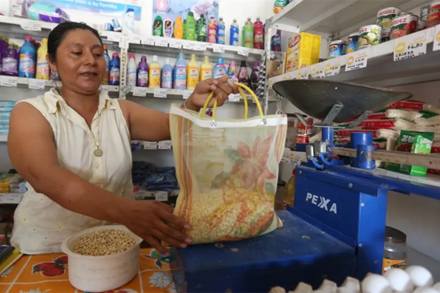 Inflación en México repunta fuera de expectativas en noviembre y sube a 3.8%, señala INEGI