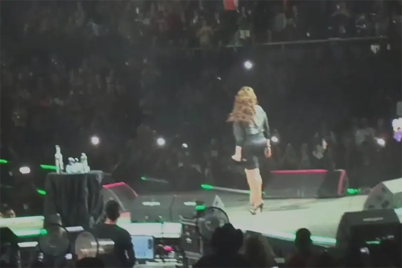 imagen recuadro La repentina muerte de Jenni Rivera en un accidente aéreo marcó un antes y un después en la música regional mexicana. Foto: YouTube