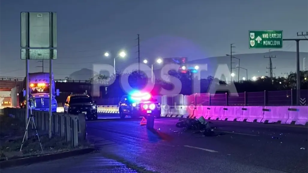 VIDEO | Motociclista muere tras ser embestido en Libramiento noreste de García