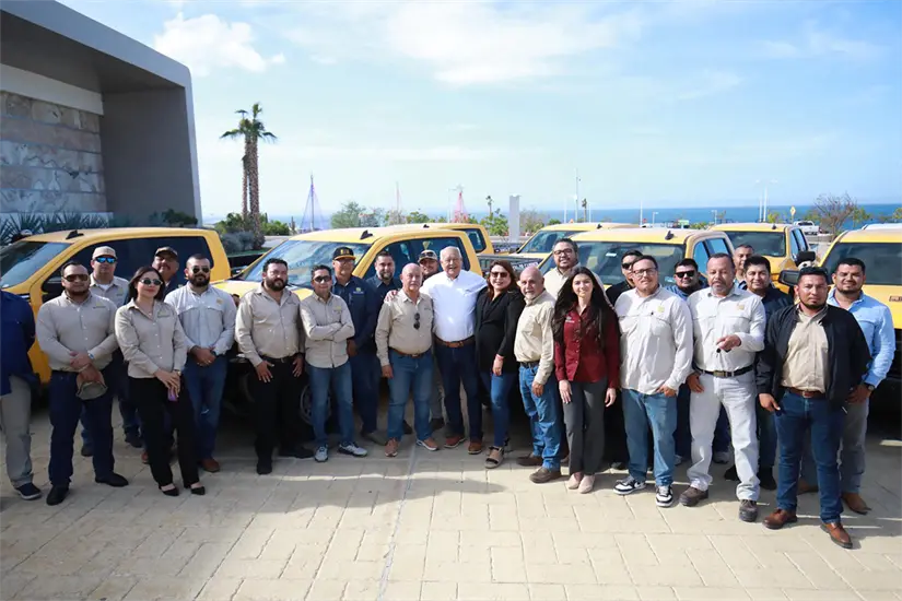 imagen recuadro Foto: Facebook de Víctor Castro Cosío.