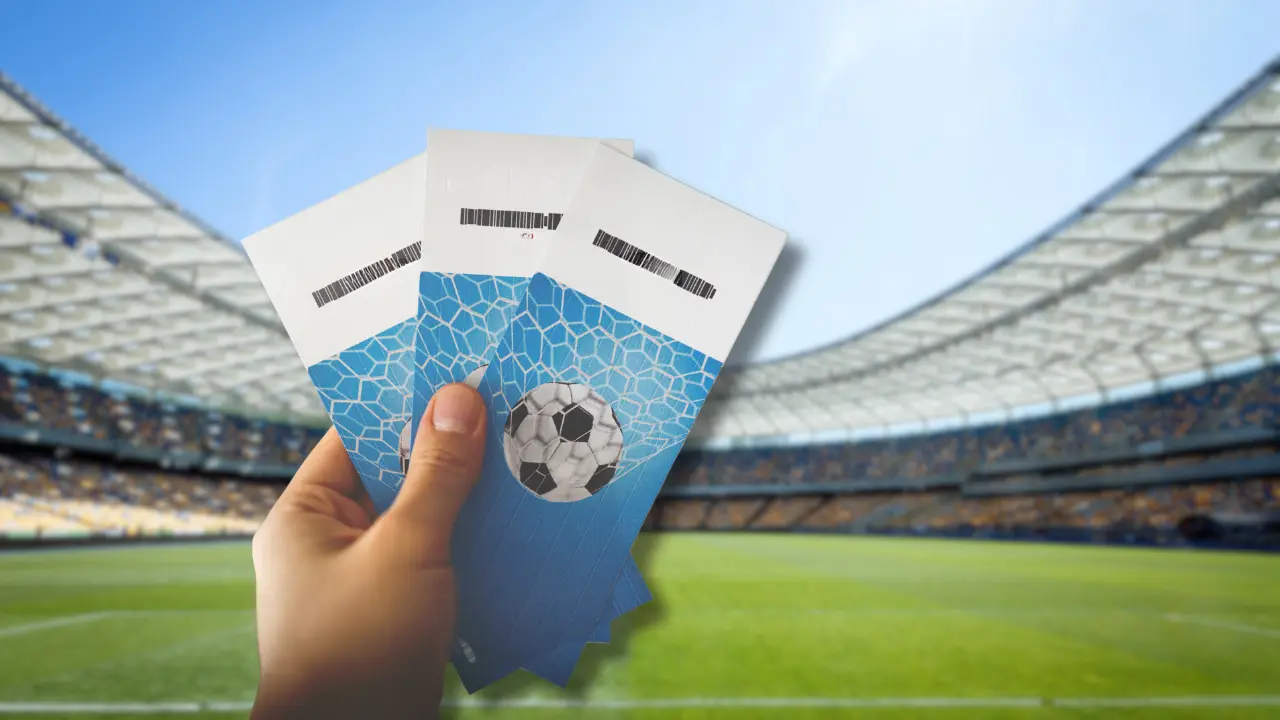 Hasta 1 millón de pesos podría costar el boleto para el partido inaugural de México en el Azteca/Foto: Canva