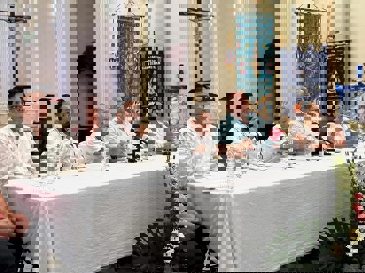 imagen-cuerpo imagen-cuerpo