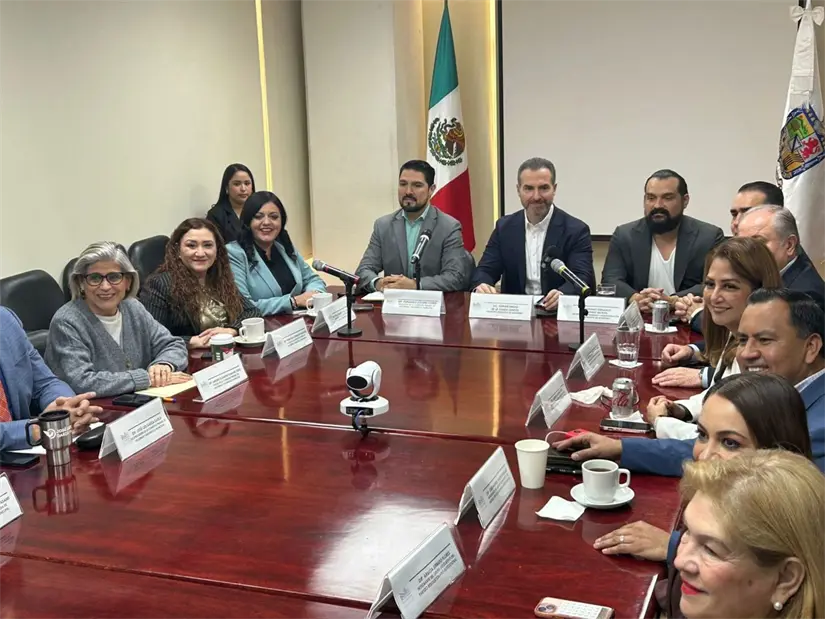 imagen recuadro Adrián de la Garza presenta su propuesta de presupuesto 2026 buscando impulsar un enfoque más municipalista para Monterrey. Foto: Diego Ovalle