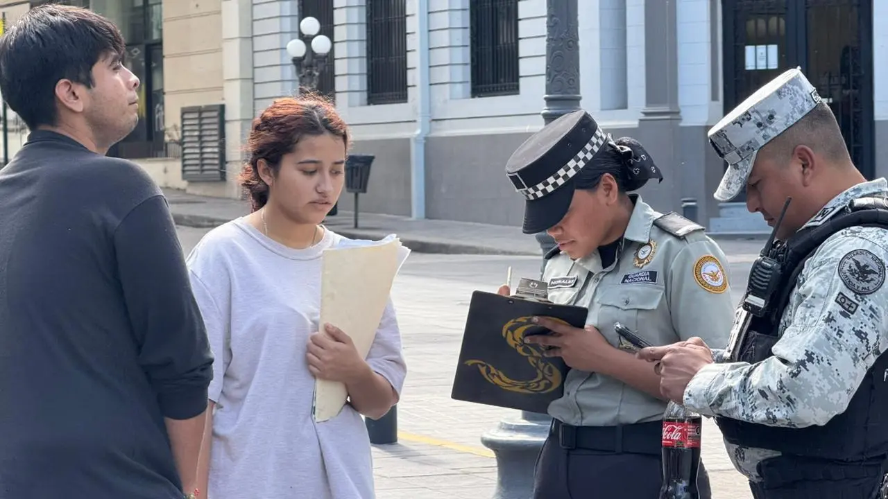 Pese a las llamadas falsas, varios jóvenes si llegaron para el reclutamiento hacia San Luis | Foto: Guardia Nacional