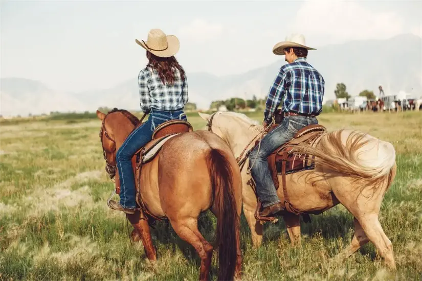 imagen recuadro Las cabalgatas en los municipios del Valle de las Salinas son tradición para algunos habitantes. Foto: Canva.