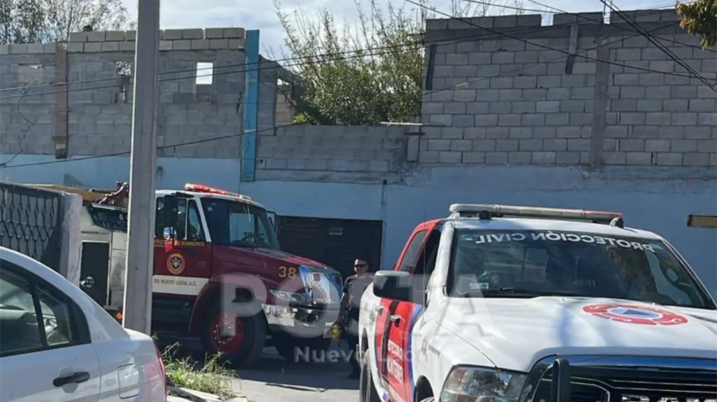 Colapso de techo en Monterrey provoca movilización de servicios de emergencia