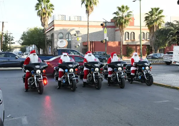 Tránsito de Monterrey se visten de Santa Claus para sorprender a las calles de la ciudad