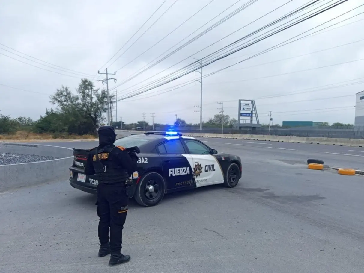 El hecho ocurrió sobre la carretera La Lajilla–Las Comitas, a la altura de la comunidad de El Zacate. Foto: Fuerza Civil.