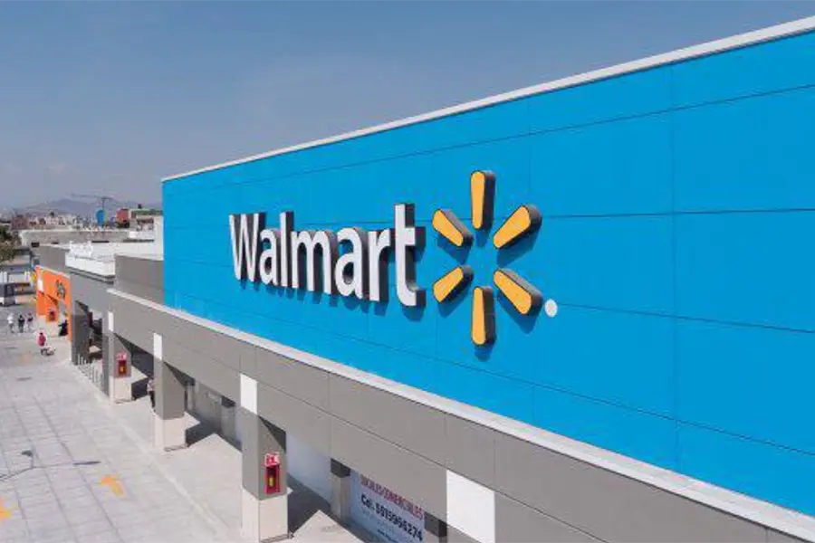 VIDEO | Pelea entre guardia de seguridad y fardero en un Walmart de Tlalnepantla