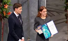 Hija de María Corina Machado recibe Nobel de la Paz por su madre; se espera que líder opositora llegue a Oslo