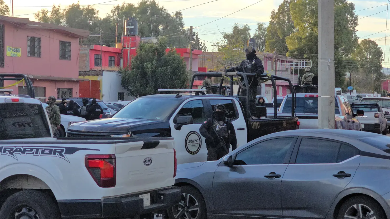 FOTOS | La Marina y la policía de Harfuch aseguran este edificio de Durango