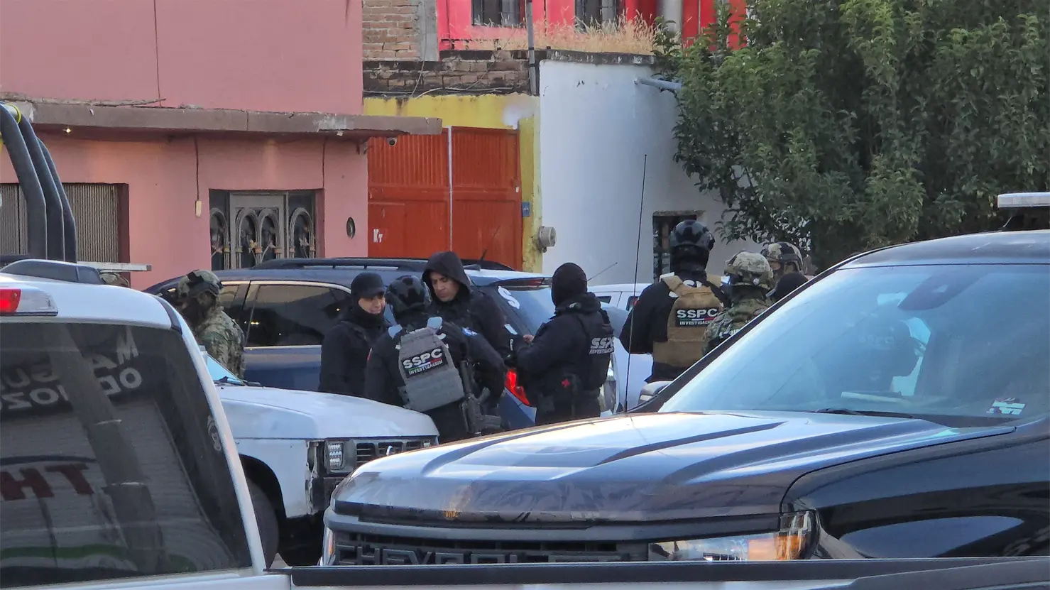 FOTOS | La Marina y la policía de Harfuch aseguran este edificio de Durango
